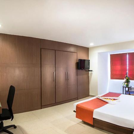 The Lotus Apartment Hotel, Venkatraman Street Chennai Dış mekan fotoğraf